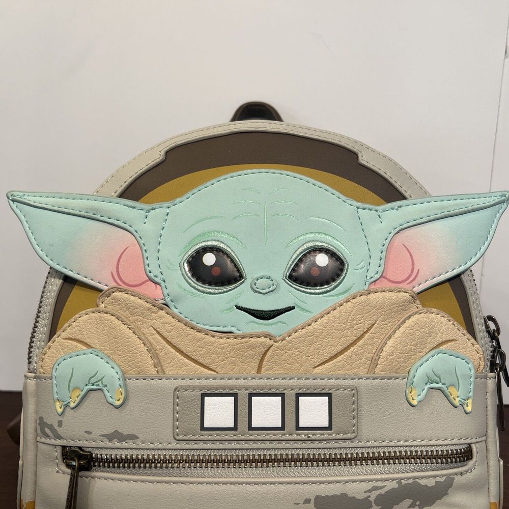 Pre-owned Light Use Loungefly Star Wars Baby Yoda Backpack - Gray/Green Disney - Picture 2 of 13